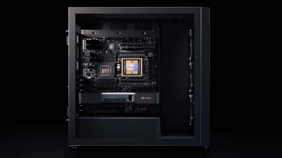 NVIDIAがGB300を内蔵したモンスター級WindowsデスクトップPC「DGX Station」を発表、メモリは最大748GBで最大1兆パラメーターのAIを実行可能